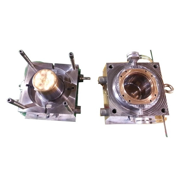 5 QT Bucket Mold.jpg